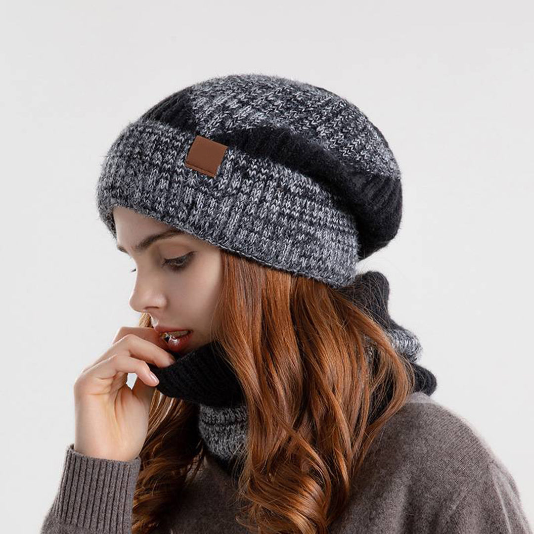 EVA – Cozy Knit Hat & Scarf Set